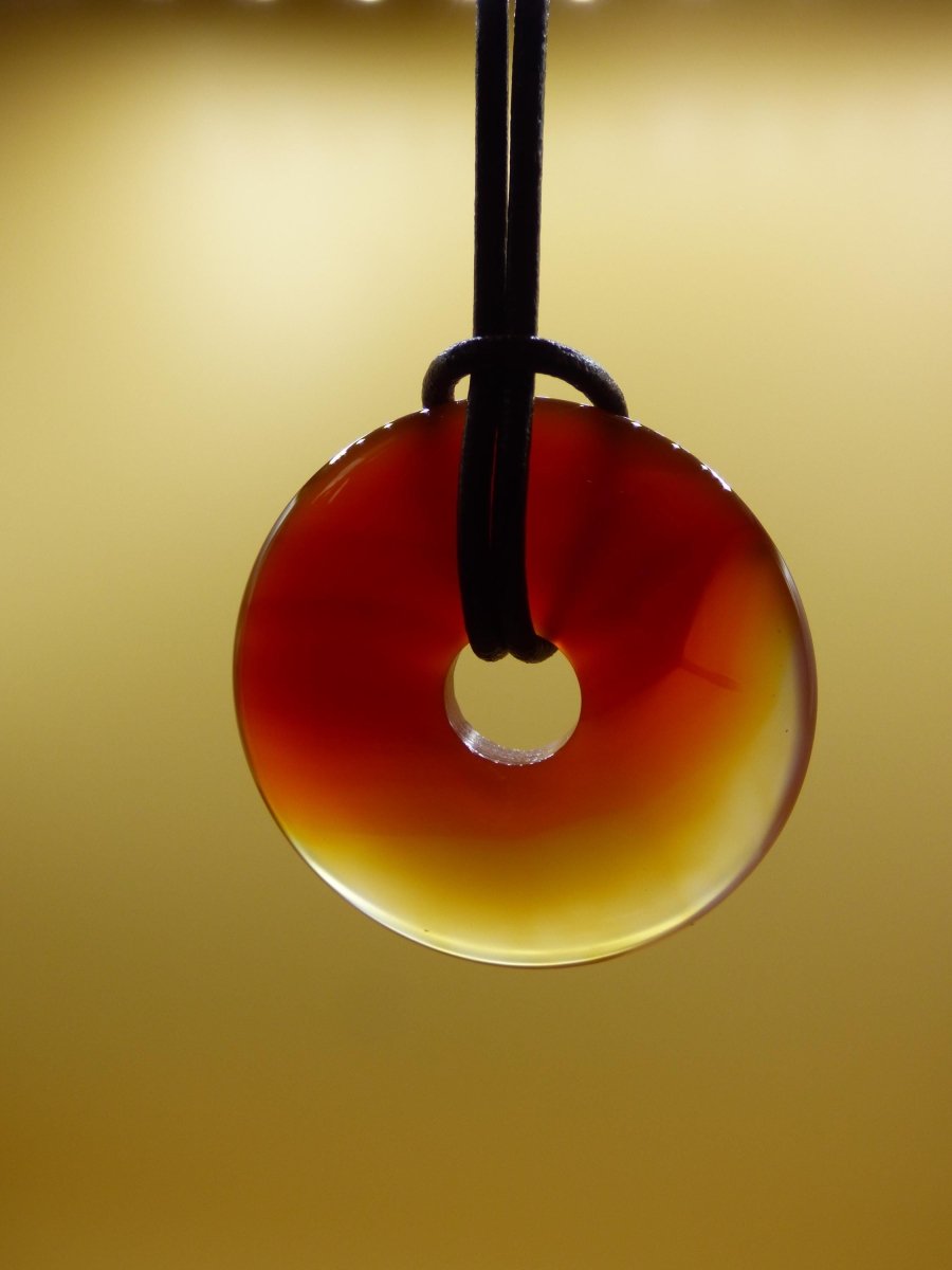 Carneol Carnelian Karneol - Edelstein Donut Kette rot Natur Heilstein Kristalle Anhänger Mann Frau Kind Geschenk Er Sie Bruder Schwester - Art of Nature Berlin