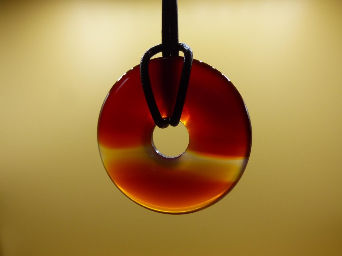Carneol Carnelian Karneol - Edelstein Donut Kette rot Natur Heilstein Kristalle Anhänger Mann Frau Kind Geschenk Er Sie Bruder Schwester - Art of Nature Berlin