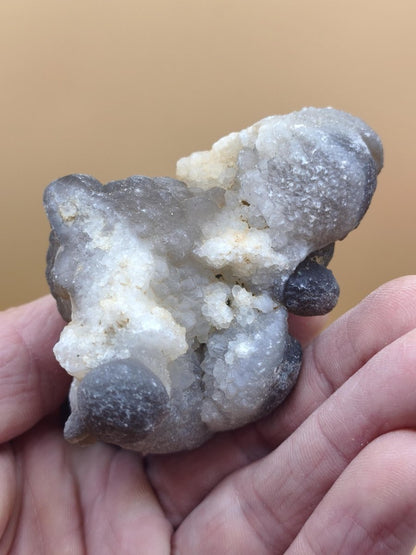 Chalcedon Stufe Knolle Kristall Edelstein Deko Sammler Mineralien Natur Heilstein Roh groß Unikat Wohnen Geschenk Marokko - Art of Nature Berlin