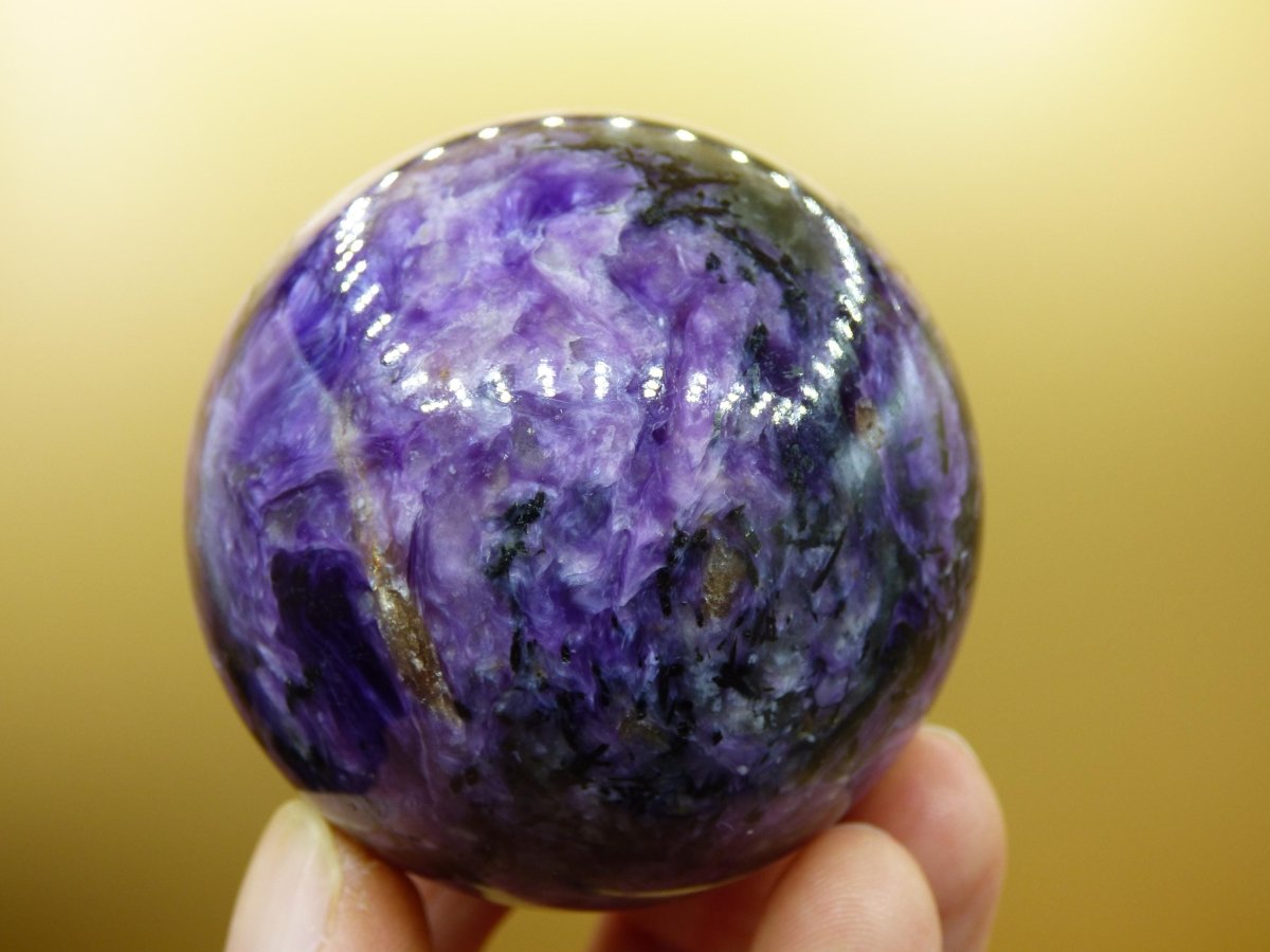 Charoit AAA - Edelstein Kugel lila Natur Heilstein Deko Sphere Kristall Geschenk Er Sie Freund Mann Mineralien Sammler Haus Wohnen Energie - Art of Nature Berlin