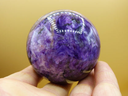 Charoit AAA - Edelstein Kugel lila Natur Heilstein Deko Sphere Kristall Geschenk Er Sie Freund Mann Mineralien Sammler Haus Wohnen Energie - Art of Nature Berlin