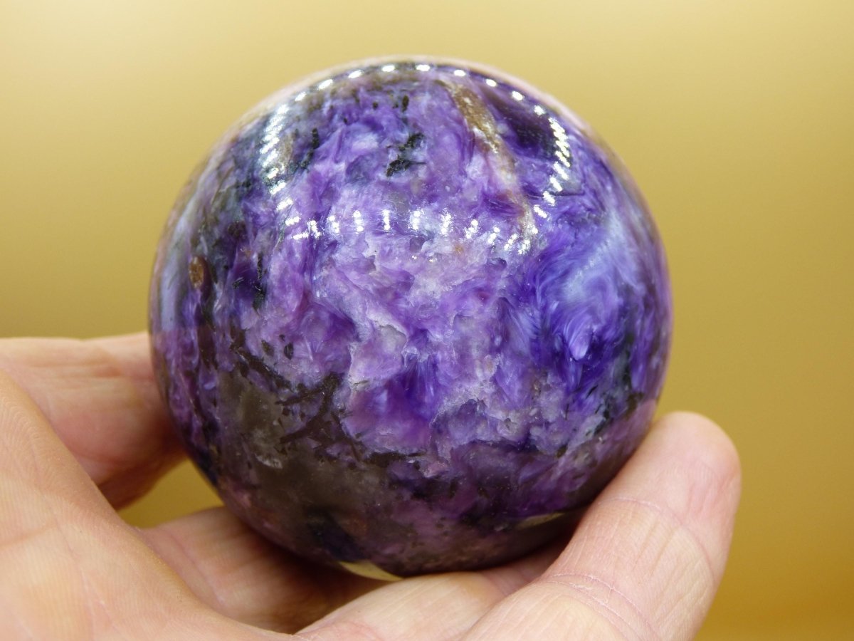 Charoit AAA - Edelstein Kugel lila Natur Heilstein Deko Sphere Kristall Geschenk Er Sie Freund Mann Mineralien Sammler Haus Wohnen Energie - Art of Nature Berlin