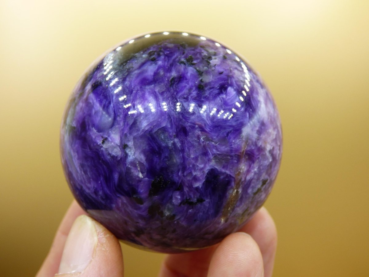 Charoit AAA - Edelstein Kugel lila Natur Heilstein Deko Sphere Kristall Geschenk Er Sie Freund Mann Mineralien Sammler Haus Wohnen Energie - Art of Nature Berlin