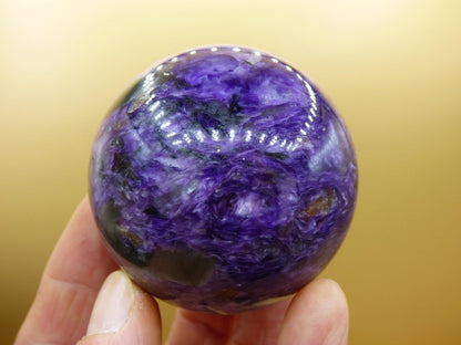 Charoit AAA - Edelstein Kugel lila Natur Heilstein Deko Sphere Kristall Geschenk Er Sie Freund Mann Mineralien Sammler Haus Wohnen Energie - Art of Nature Berlin