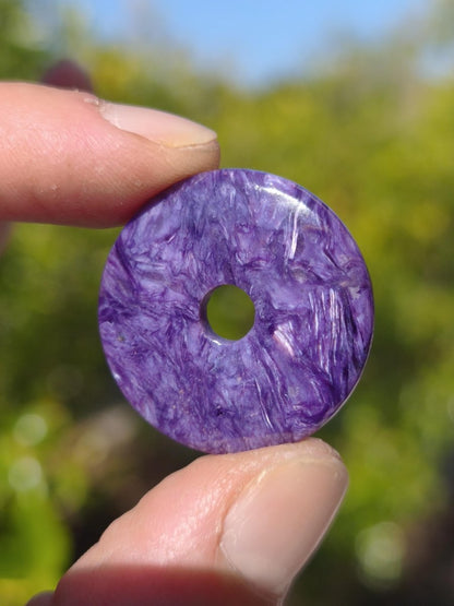 Charoit AAA Schutzdonut - Edelstein Donut Kette Rarität selten Schutzsymbol Heilstein Kristall HIPPIE Boho Ethno Mann Frau Geschenk Er Sie - Art of Nature Berlin