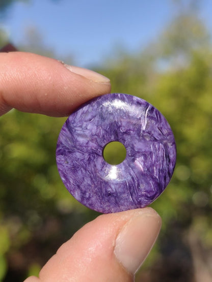 Charoit AAA Schutzdonut - Edelstein Donut Kette Rarität selten Schutzsymbol Heilstein Kristall HIPPIE Boho Ethno Mann Frau Geschenk Er Sie - Art of Nature Berlin