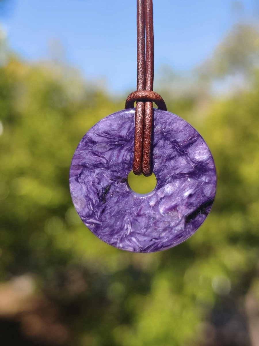Charoit AAA Schutzdonut - Edelstein Donut Kette Rarität selten Schutzsymbol Heilstein Kristall HIPPIE Boho Ethno Mann Frau Geschenk Er Sie - Art of Nature Berlin