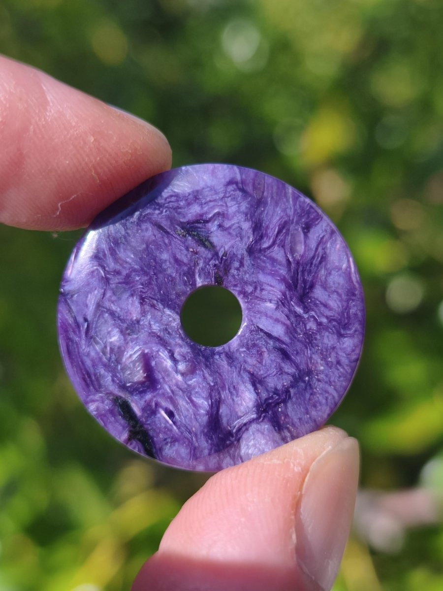 Charoit AAA Schutzdonut - Edelstein Donut Kette Rarität selten Schutzsymbol Heilstein Kristall HIPPIE Boho Ethno Mann Frau Geschenk Er Sie - Art of Nature Berlin