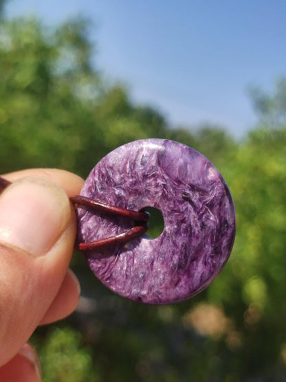 Charoit AAA Schutzdonut - Edelstein Donut Kette Rarität selten Schutzsymbol Heilstein Kristall HIPPIE Boho Ethno Mann Frau Geschenk Er Sie - Art of Nature Berlin