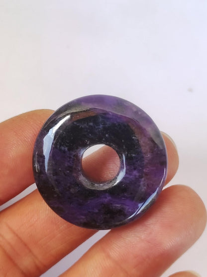 Charoit - Edelstein Donut Kette Rarität selten Schutzsymbol Heilstein Kristall HIPPIE Boho Ethno Mann Frau Geschenk Er Sie - Art of Nature Berlin