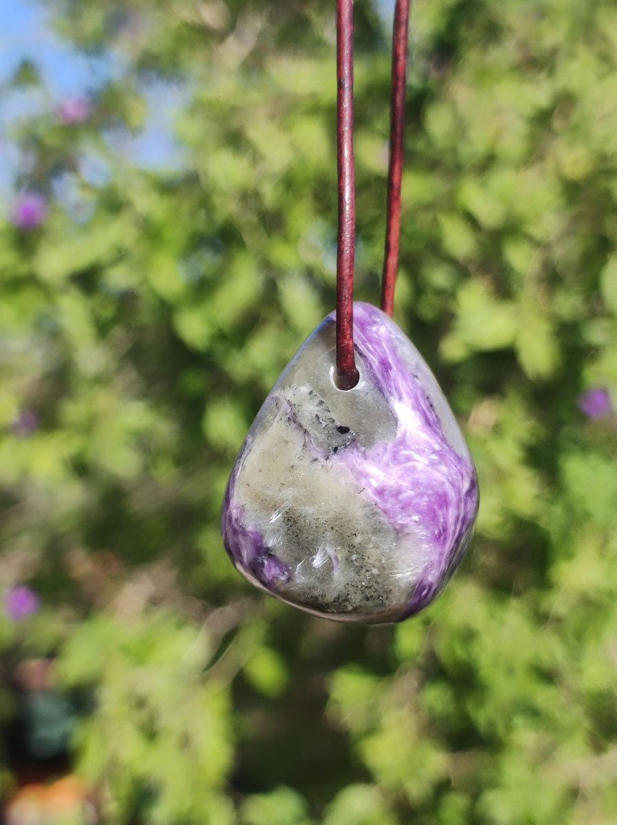 Charoit - Edelstein Kette lila Natur Heilstein Schutz Glück Mann Frau Er Sie Freund Glück HIPPIE Boho Tibet Ethno Rarität Geschenk Unikat - Art of Nature Berlin