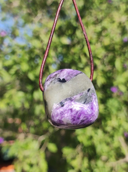 Charoit - Edelstein Kette lila Natur Heilstein Schutz Glück Mann Frau Er Sie Freund Glück HIPPIE Boho Tibet Ethno Rarität Geschenk Unikat - Art of Nature Berlin