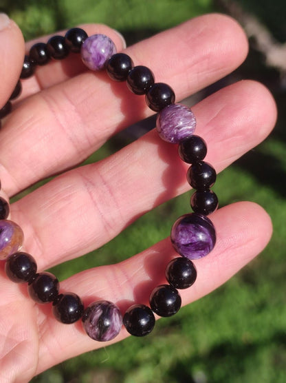 Charoit + Turmalin (Schörl) ~ Edelstein Armband *Rarität Unikat Stretch GOA Mann Frau Freund Geschenk Er Sie Schmuck Valentinstag - Art of Nature Berlin