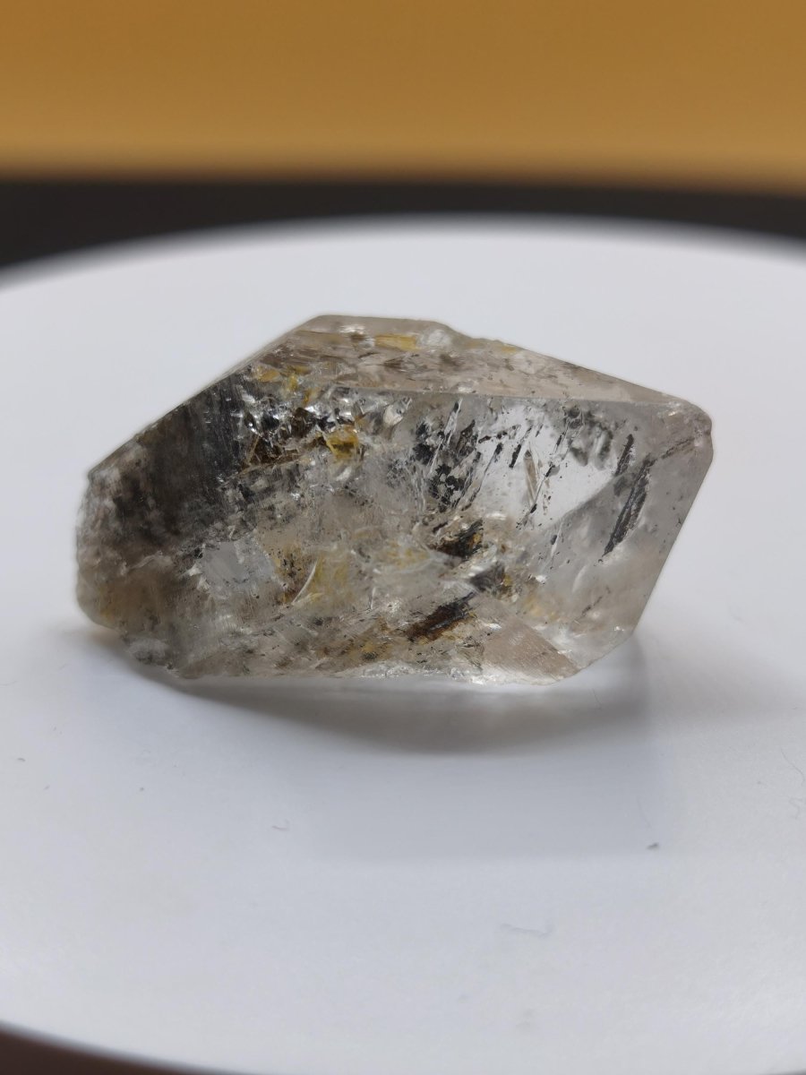 Chloritquarz aus Erongo Namibia | Klarer Bergkristall mit schwarzen Chlorit-Einschlüssen | Natur Kristall Unikat Stufe Sammler Mineral - Art of Nature Berlin