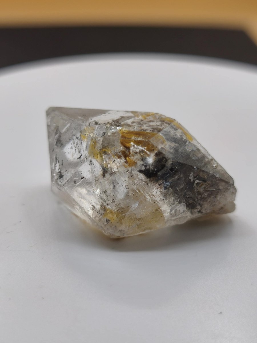 Chloritquarz aus Erongo Namibia | Klarer Bergkristall mit schwarzen Chlorit-Einschlüssen | Natur Kristall Unikat Stufe Sammler Mineral - Art of Nature Berlin