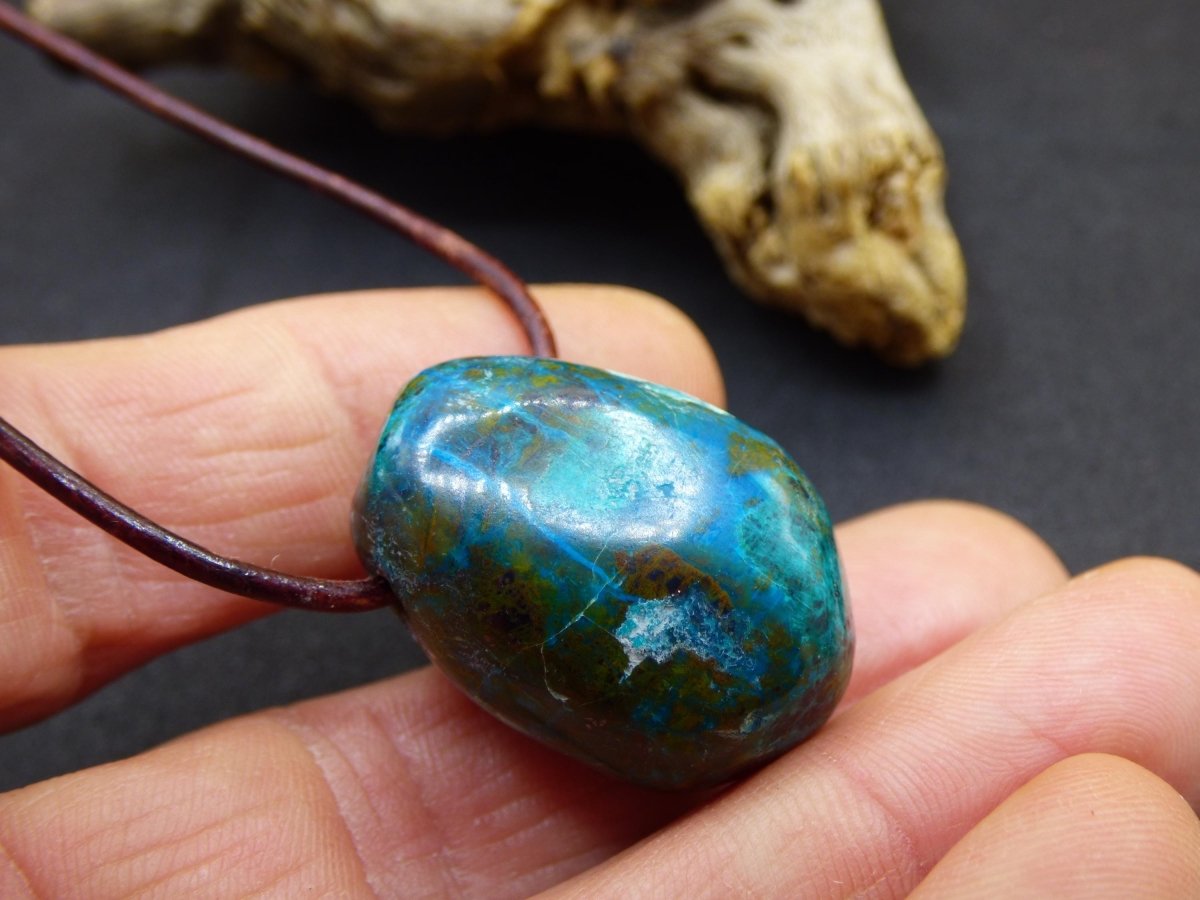 Chrysocoll Chrysokoll Chrysocolla Edelstein Kette blau Natur HIPPIE GOA Boho Ethno Heilstein Kristalle Schmuck Anhänger Mann Frau Geschenk - Art of Nature Berlin