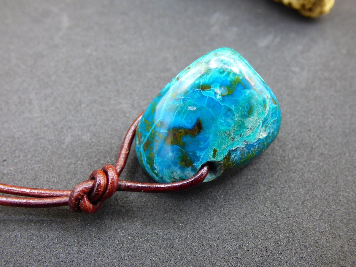 Chrysocoll Chrysokoll Chrysocolla Edelstein Kette blau Natur HIPPIE GOA Boho Ethno Heilstein Kristalle Schmuck Anhänger Mann Frau Geschenk - Art of Nature Berlin