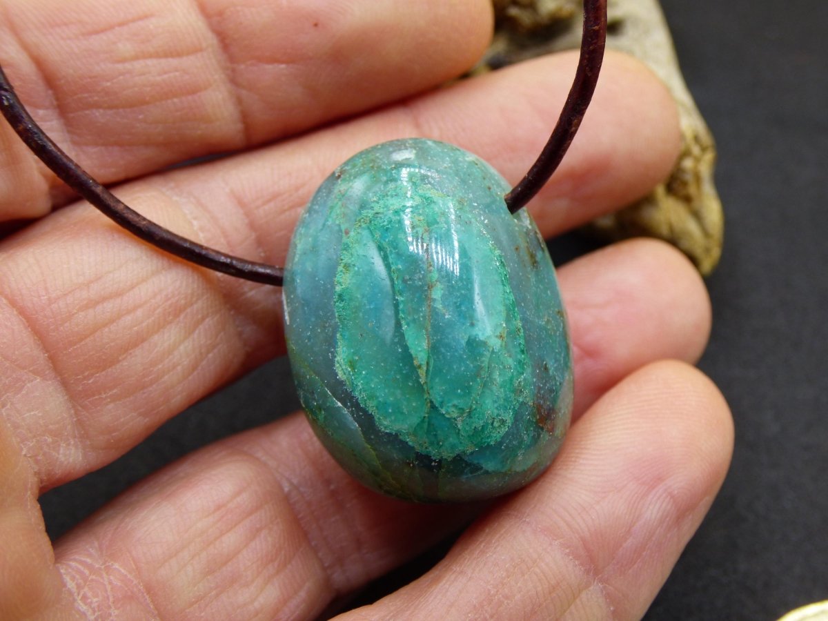 Chrysocoll Chrysokoll Chrysocolla Edelstein Kette blau Natur HIPPIE GOA Boho Ethno Heilstein Kristalle Schmuck Anhänger Mann Frau Geschenk - Art of Nature Berlin