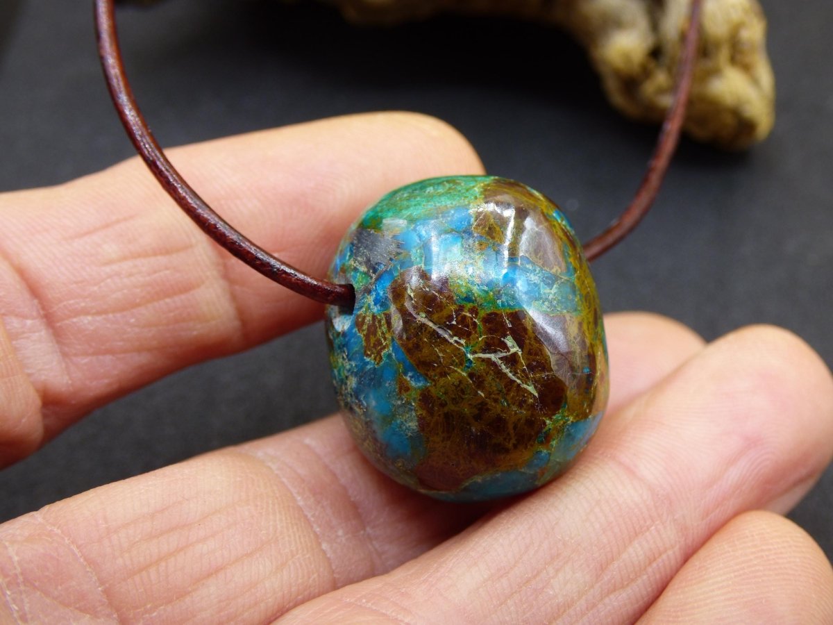 Chrysocoll Chrysokoll Chrysocolla Edelstein Kette blau Natur HIPPIE GOA Boho Ethno Heilstein Kristalle Schmuck Anhänger Mann Frau Geschenk - Art of Nature Berlin