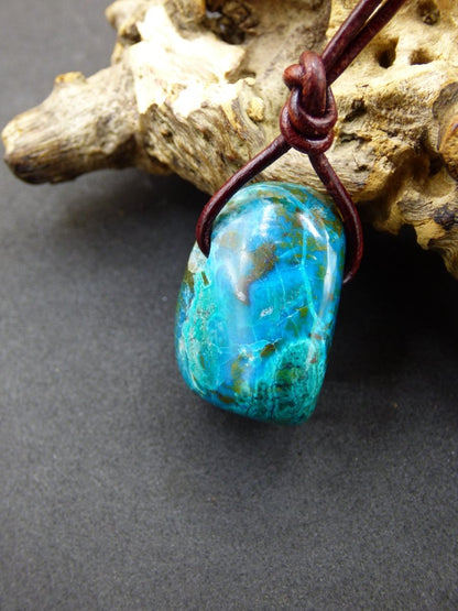 Chrysocoll Chrysokoll Chrysocolla Edelstein Kette blau Natur HIPPIE GOA Boho Ethno Heilstein Kristalle Schmuck Anhänger Mann Frau Geschenk - Art of Nature Berlin