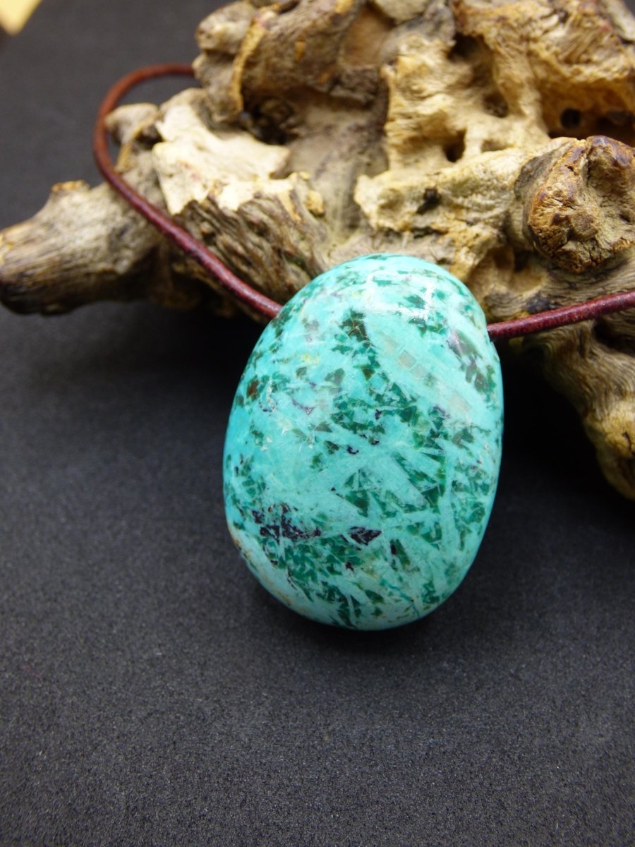 Chrysocoll Chrysokoll Chrysocolla Edelstein Kette blau Natur HIPPIE GOA Boho Ethno Heilstein Kristalle Schmuck Anhänger Mann Frau Geschenk - Art of Nature Berlin