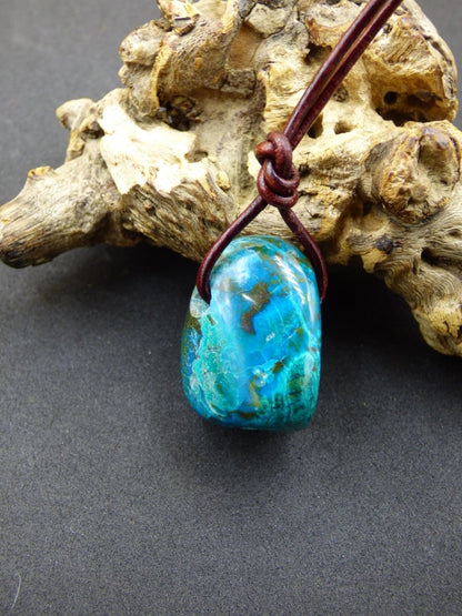 Chrysocoll Chrysokoll Chrysocolla Edelstein Kette blau Natur HIPPIE GOA Boho Ethno Heilstein Kristalle Schmuck Anhänger Mann Frau Geschenk - Art of Nature Berlin