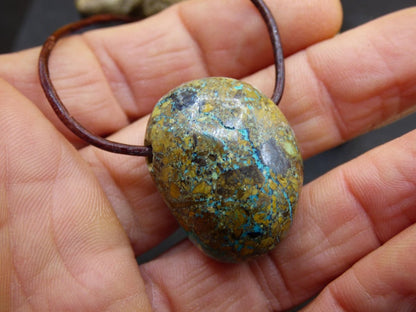 Chrysocoll Chrysokoll Chrysocolla Edelstein Kette blau Natur HIPPIE GOA Boho Ethno Heilstein Kristalle Schmuck Anhänger Mann Frau Geschenk - Art of Nature Berlin