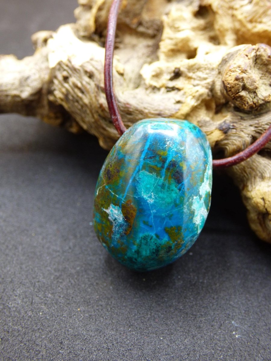Chrysocoll Chrysokoll Chrysocolla Edelstein Kette blau Natur HIPPIE GOA Boho Ethno Heilstein Kristalle Schmuck Anhänger Mann Frau Geschenk - Art of Nature Berlin