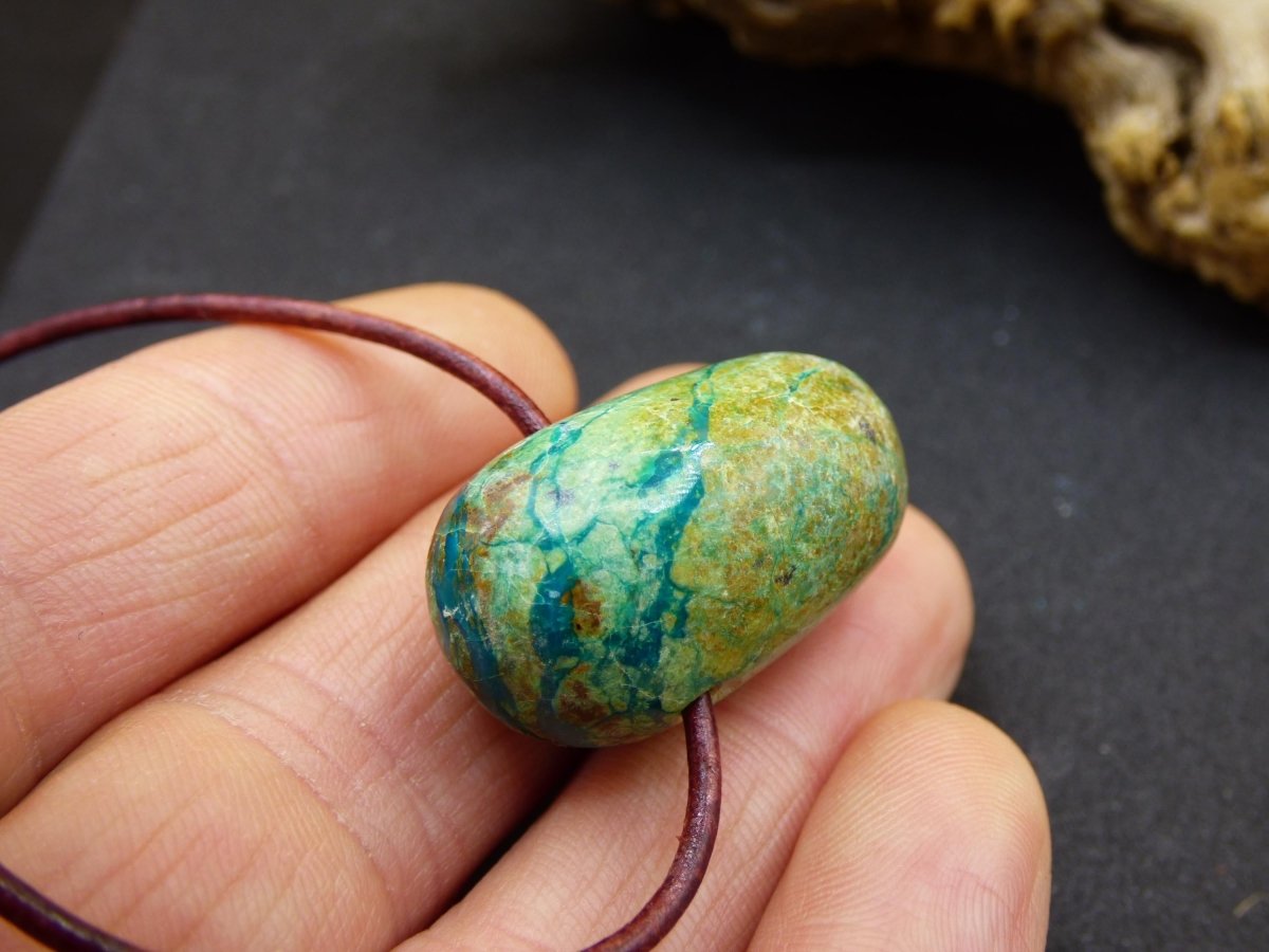 Chrysocoll Chrysokoll Chrysocolla Edelstein Kette blau Natur HIPPIE GOA Boho Ethno Heilstein Kristalle Schmuck Anhänger Mann Frau Geschenk - Art of Nature Berlin