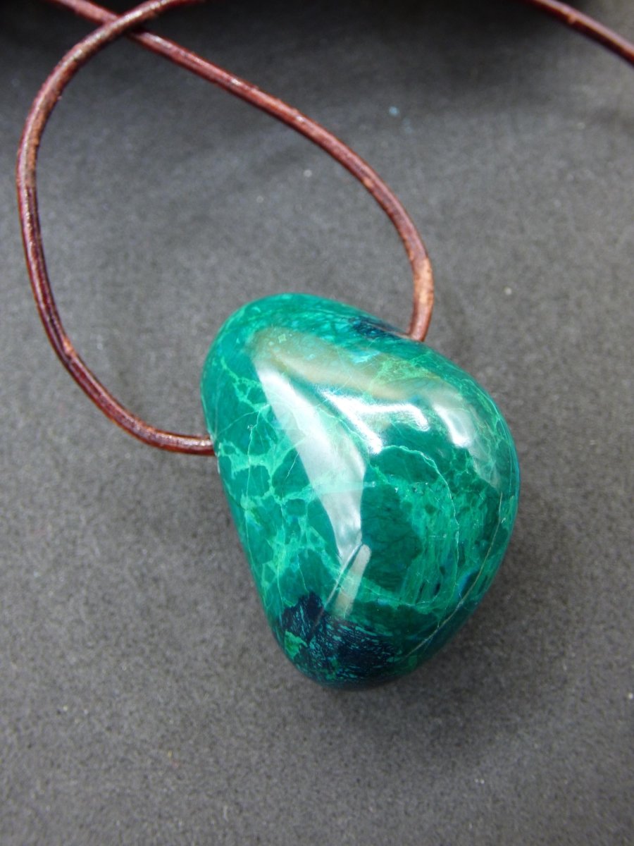 Chrysocoll Chrysokoll Chrysocolla Edelstein Kette blau Natur HIPPIE GOA Boho Ethno Heilstein Kristalle Schmuck Anhänger Mann Frau Geschenk - Art of Nature Berlin