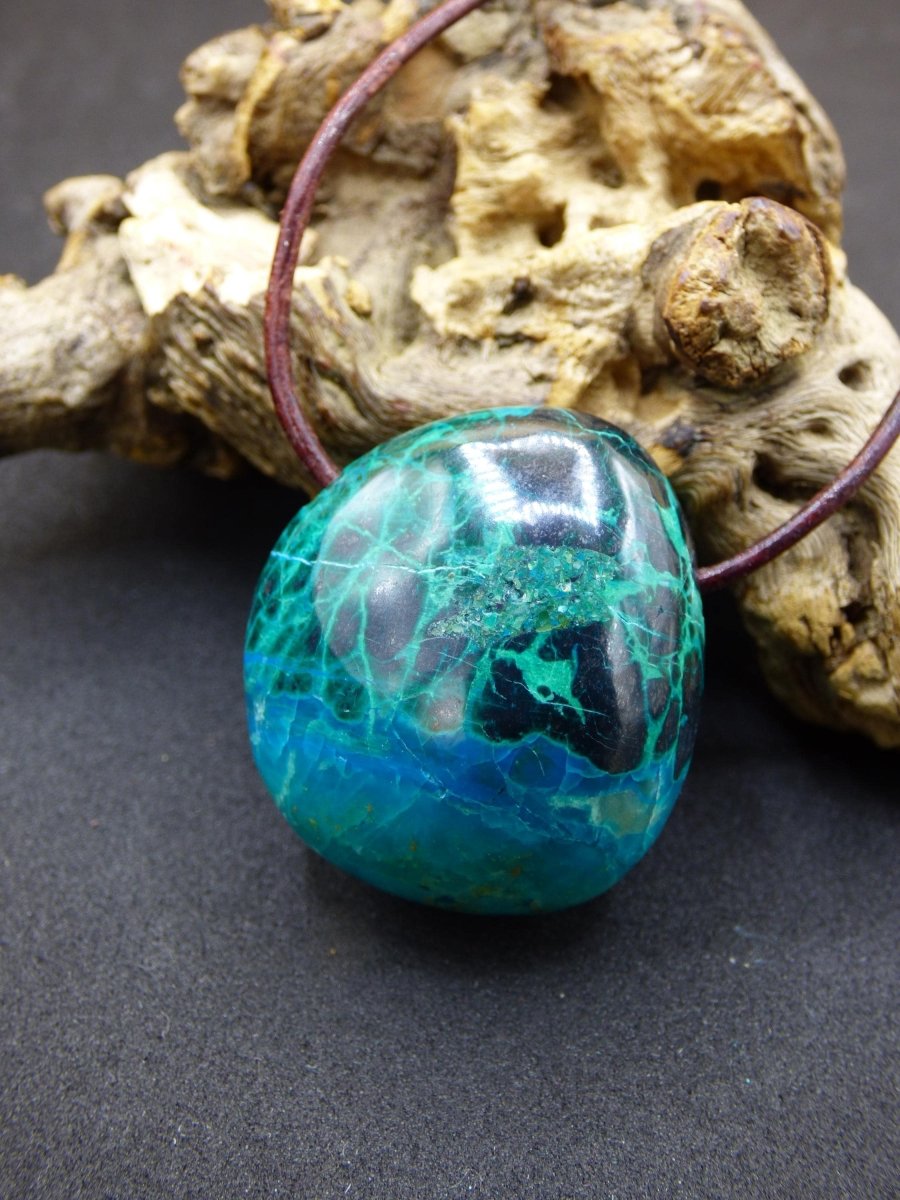 Chrysocoll Chrysokoll Chrysocolla Edelstein Kette blau Natur HIPPIE GOA Boho Ethno Heilstein Kristalle Schmuck Anhänger Mann Frau Geschenk - Art of Nature Berlin