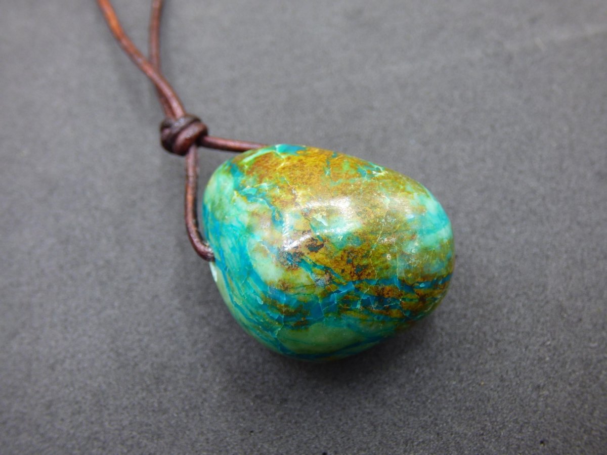 Chrysocoll Chrysokoll Chrysocolla Edelstein Kette blau Natur HIPPIE GOA Boho Ethno Heilstein Kristalle Schmuck Anhänger Mann Frau Geschenk - Art of Nature Berlin
