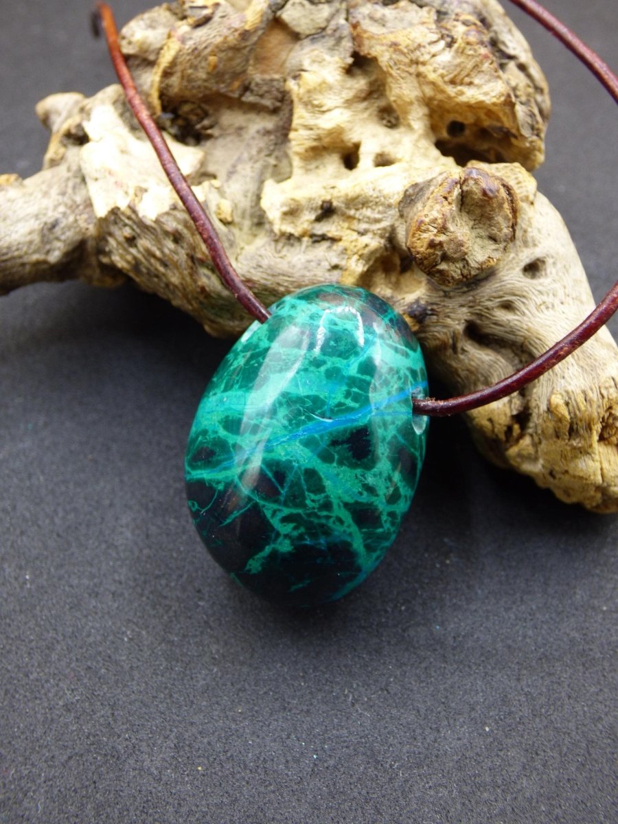 Chrysocoll Chrysokoll Chrysocolla Edelstein Kette blau Natur HIPPIE GOA Boho Ethno Heilstein Kristalle Schmuck Anhänger Mann Frau Geschenk - Art of Nature Berlin