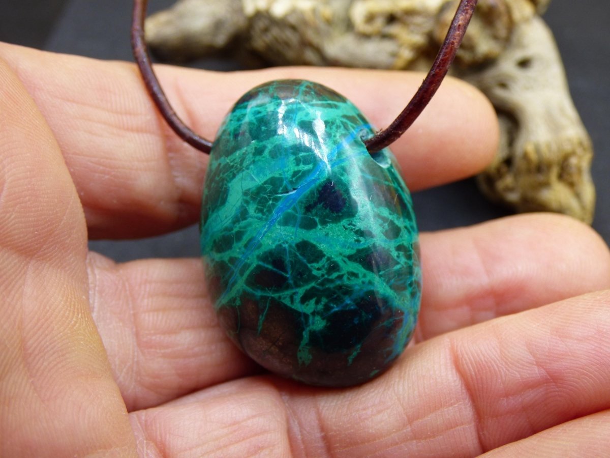 Chrysocoll Chrysokoll Chrysocolla Edelstein Kette blau Natur HIPPIE GOA Boho Ethno Heilstein Kristalle Schmuck Anhänger Mann Frau Geschenk - Art of Nature Berlin