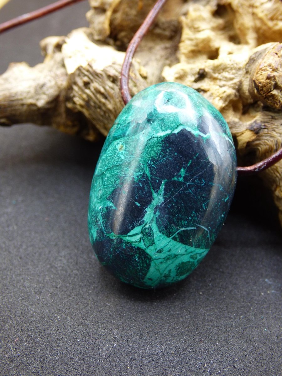 Chrysocoll Chrysokoll Chrysocolla Edelstein Kette blau Natur HIPPIE GOA Boho Ethno Heilstein Kristalle Schmuck Anhänger Mann Frau Geschenk - Art of Nature Berlin