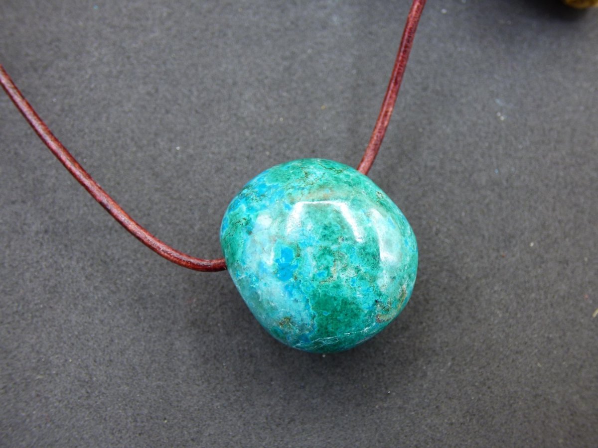 Chrysocoll Chrysokoll Chrysocolla Edelstein Kette blau Natur HIPPIE GOA Boho Ethno Heilstein Kristalle Schmuck Anhänger Mann Frau Geschenk - Art of Nature Berlin