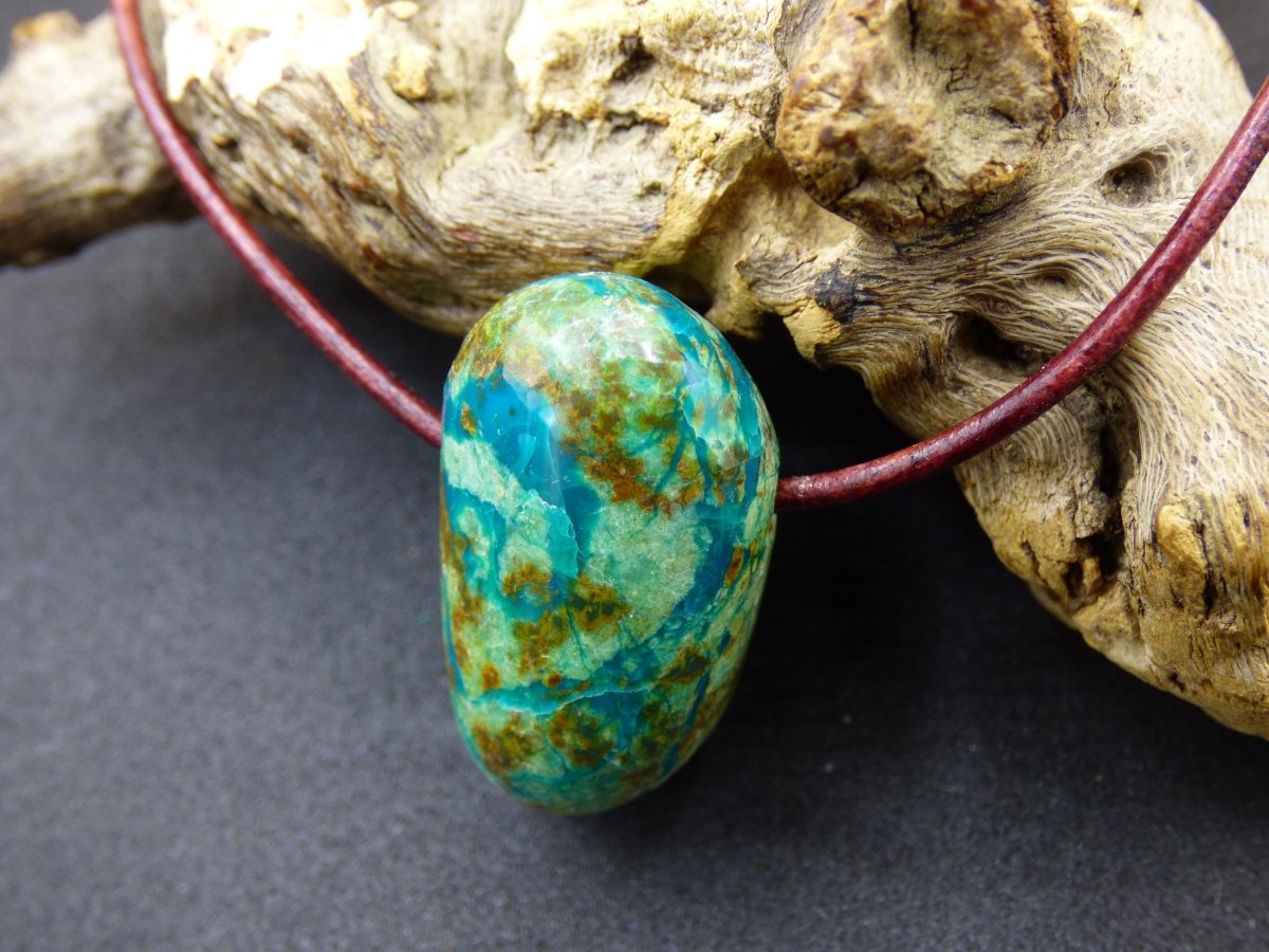 Chrysocoll Chrysokoll Chrysocolla Edelstein Kette blau Natur HIPPIE GOA Boho Ethno Heilstein Kristalle Schmuck Anhänger Mann Frau Geschenk - Art of Nature Berlin