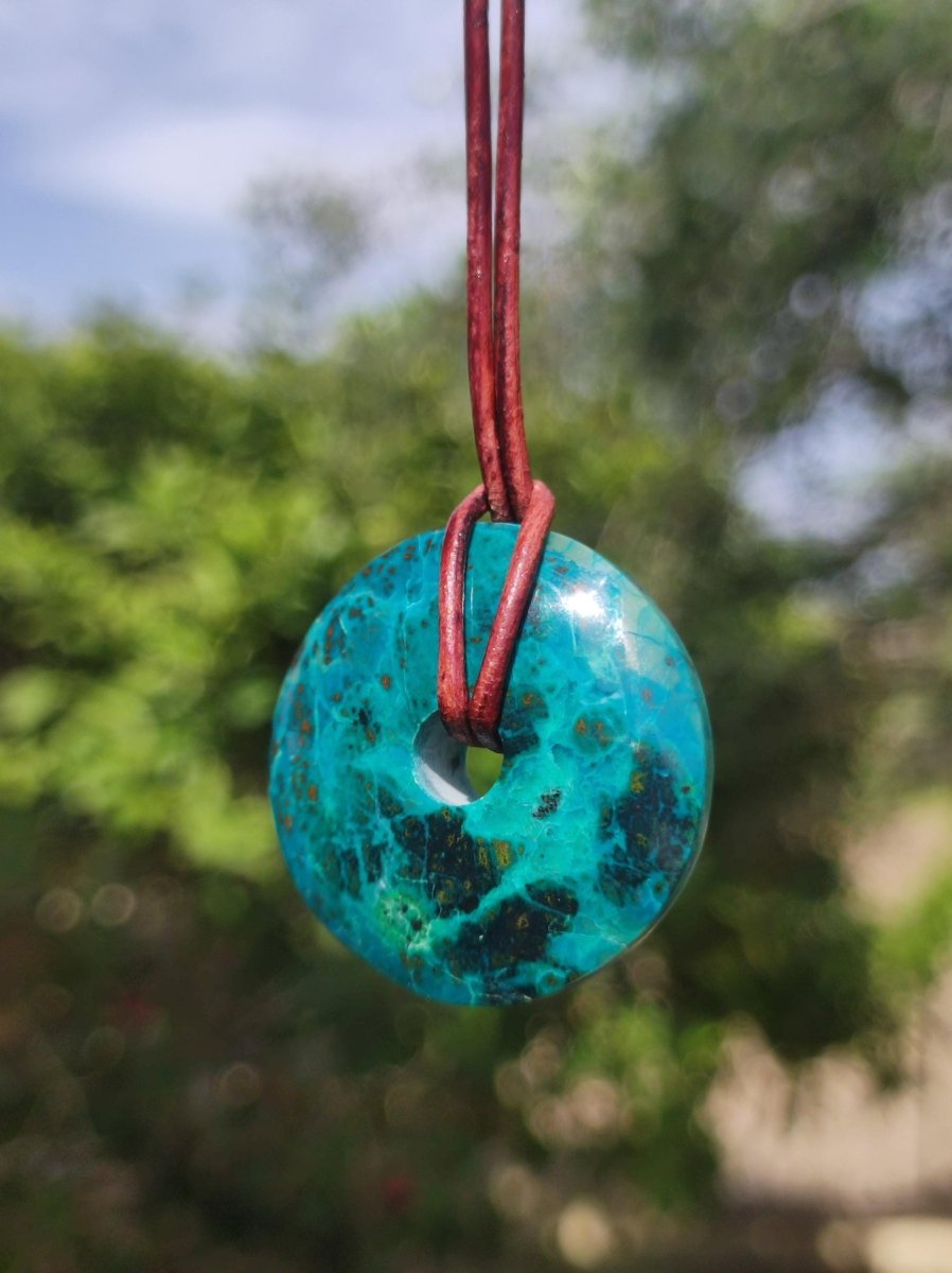 Chrysocoll Chrysokolla Donut 30mm Edelstein Kette Heilstein Schutzsymbol Mann Frau Glück HIPPIE GOA Boho Tibet Ethno Natur Rarität Geschenk - Art of Nature Berlin