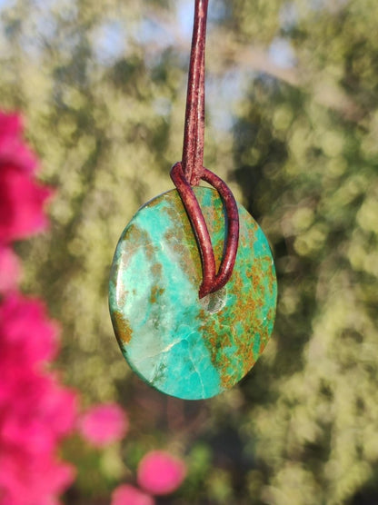 Chrysocoll Chrysokolla Donut 30mm Edelstein Kette Heilstein Schutzsymbol Mann Frau Glück HIPPIE GOA Boho Tibet Ethno Natur Rarität Geschenk - Art of Nature Berlin