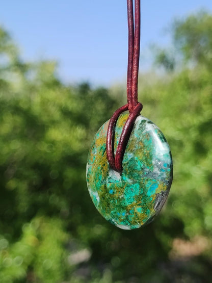 Chrysocoll Chrysokolla Donut 30mm Edelstein Kette Heilstein Schutzsymbol Mann Frau Glück HIPPIE GOA Boho Tibet Ethno Natur Rarität Geschenk - Art of Nature Berlin
