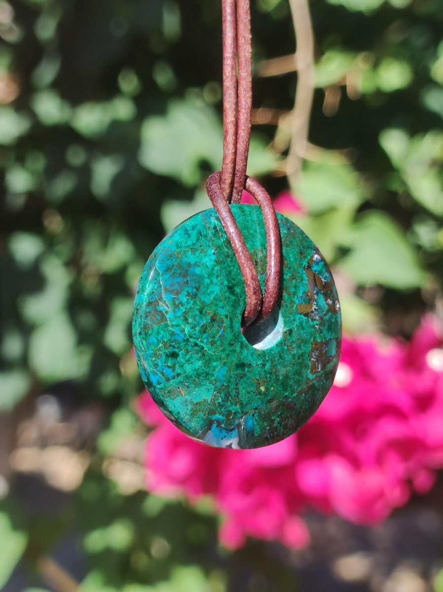 Chrysocoll Chrysokolla Donut 30mm Edelstein Kette Heilstein Schutzsymbol Mann Frau Glück HIPPIE GOA Boho Tibet Ethno Natur Rarität Geschenk - Art of Nature Berlin
