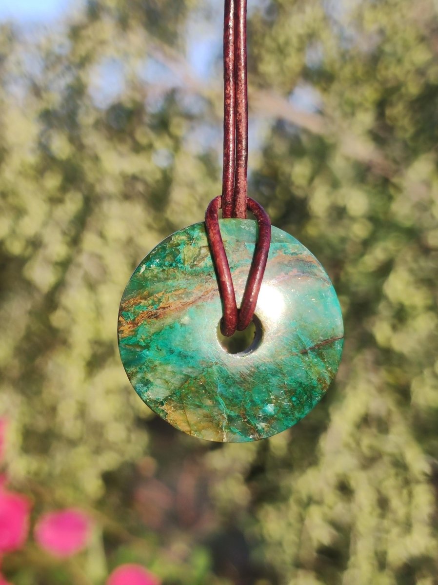 Chrysocoll Chrysokolla Donut 30mm Edelstein Kette Heilstein Schutzsymbol Mann Frau Glück HIPPIE GOA Boho Tibet Ethno Natur Rarität Geschenk - Art of Nature Berlin