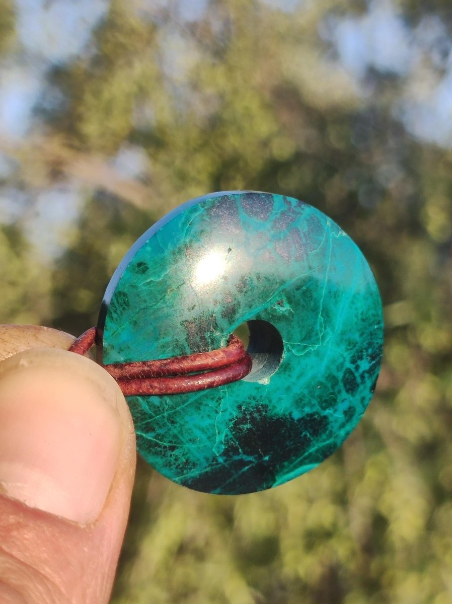 Chrysocoll Chrysokolla Donut 30mm Edelstein Kette Heilstein Schutzsymbol Mann Frau Glück HIPPIE GOA Boho Tibet Ethno Natur Rarität Geschenk - Art of Nature Berlin