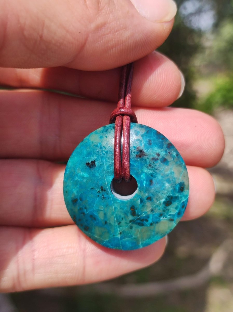 Chrysocoll Chrysokolla Donut 30mm Edelstein Kette Heilstein Schutzsymbol Mann Frau Glück HIPPIE GOA Boho Tibet Ethno Natur Rarität Geschenk - Art of Nature Berlin