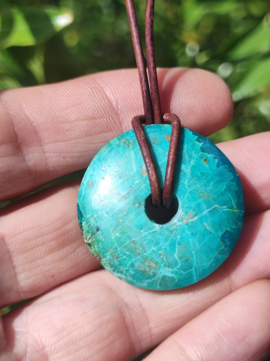 Chrysocoll Chrysokolla Donut 30mm Edelstein Kette Heilstein Schutzsymbol Mann Frau Glück HIPPIE GOA Boho Tibet Ethno Natur Rarität Geschenk - Art of Nature Berlin