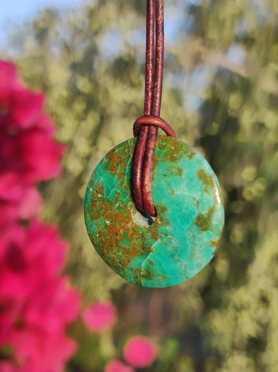 Chrysocoll Chrysokolla Donut 30mm Edelstein Kette Heilstein Schutzsymbol Mann Frau Glück HIPPIE GOA Boho Tibet Ethno Natur Rarität Geschenk - Art of Nature Berlin