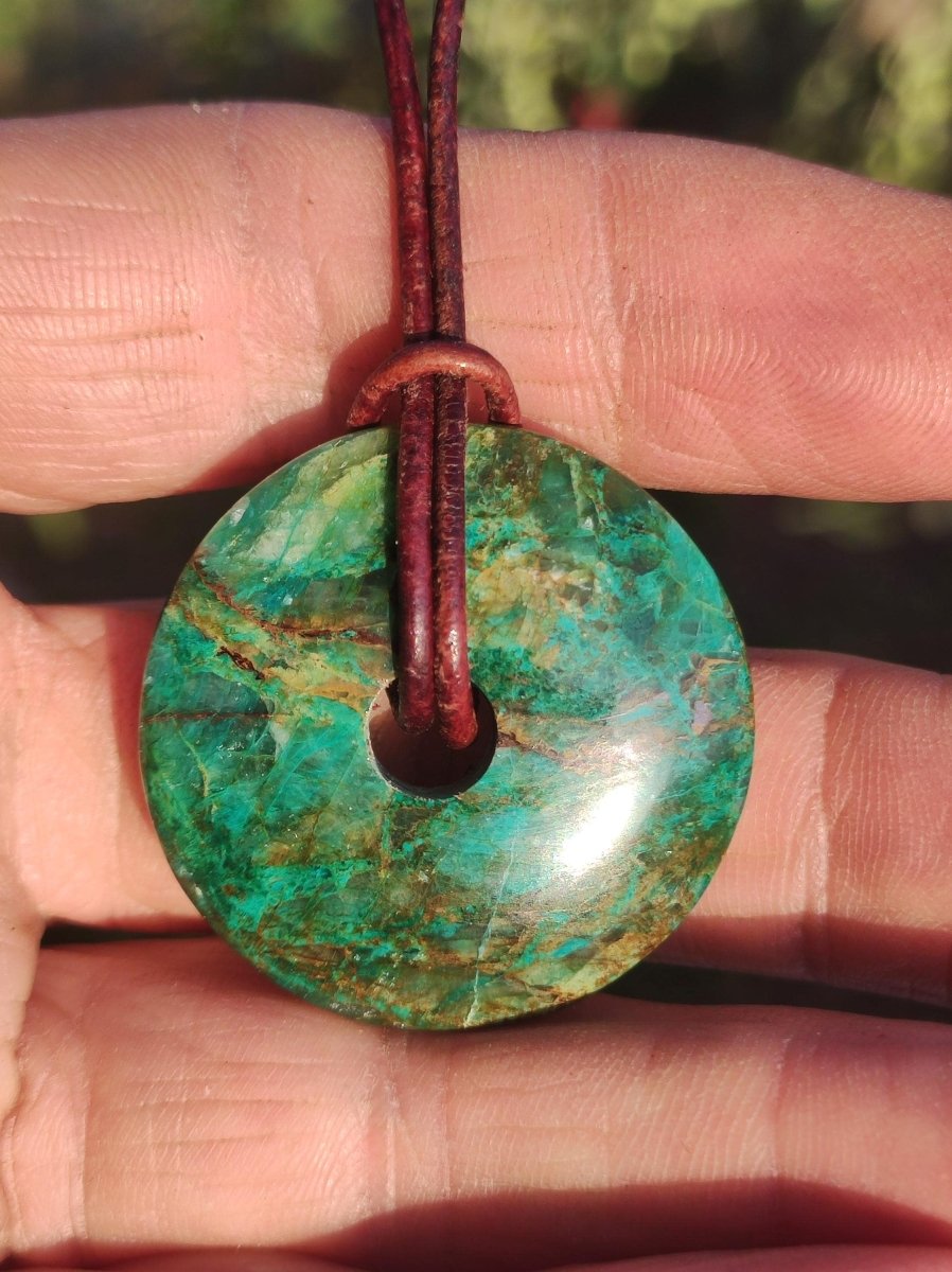 Chrysocoll Chrysokolla Donut 30mm Edelstein Kette Heilstein Schutzsymbol Mann Frau Glück HIPPIE GOA Boho Tibet Ethno Natur Rarität Geschenk - Art of Nature Berlin