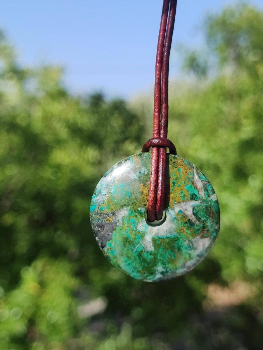 Chrysocoll Chrysokolla Donut 30mm Edelstein Kette Heilstein Schutzsymbol Mann Frau Glück HIPPIE GOA Boho Tibet Ethno Natur Rarität Geschenk - Art of Nature Berlin
