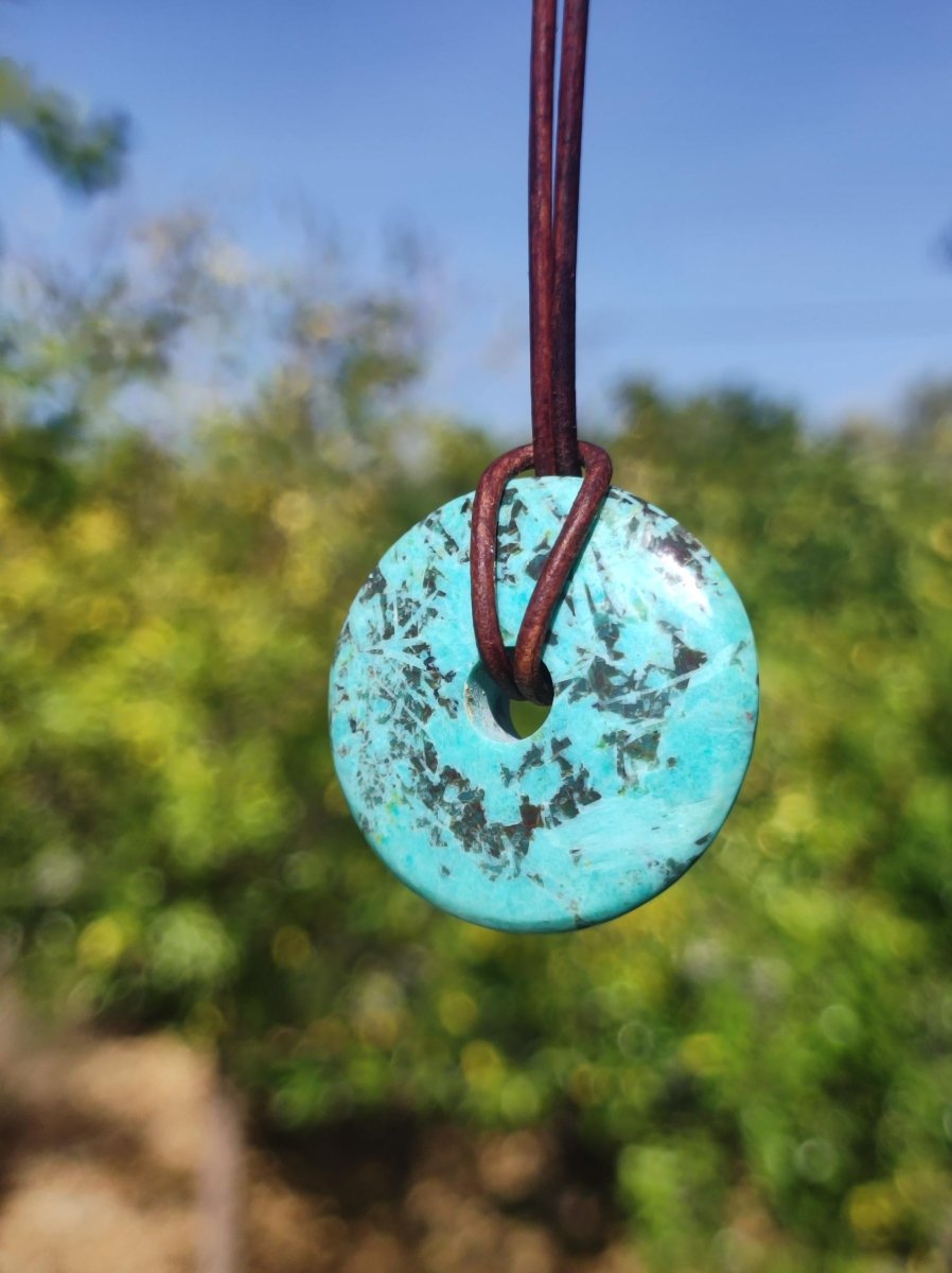 Chrysocoll Chrysokolla Donut 30mm Edelstein Kette Heilstein Schutzsymbol Mann Frau Glück HIPPIE GOA Boho Tibet Ethno Natur Rarität Geschenk - Art of Nature Berlin