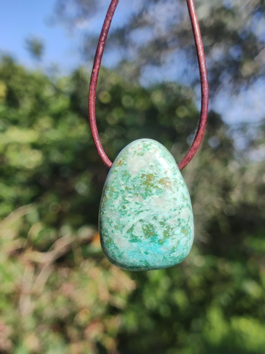 Chrysocoll ~ Edelstein Kette blau grün natürlich Rarität Heilstein Energie Kristall Anhänger Mann Frau Kind Geschenk Er Sie Valentinstag - Art of Nature Berlin